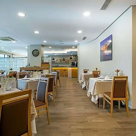 Coia De Hotel